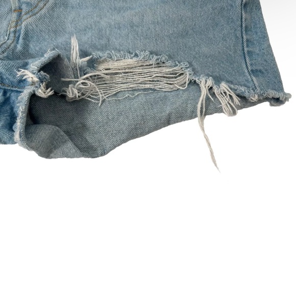 Levi's 501 Button Fly Distressed Jean Shorts W27 Light Wash Cut Offs Women's - Picture 2 of 12